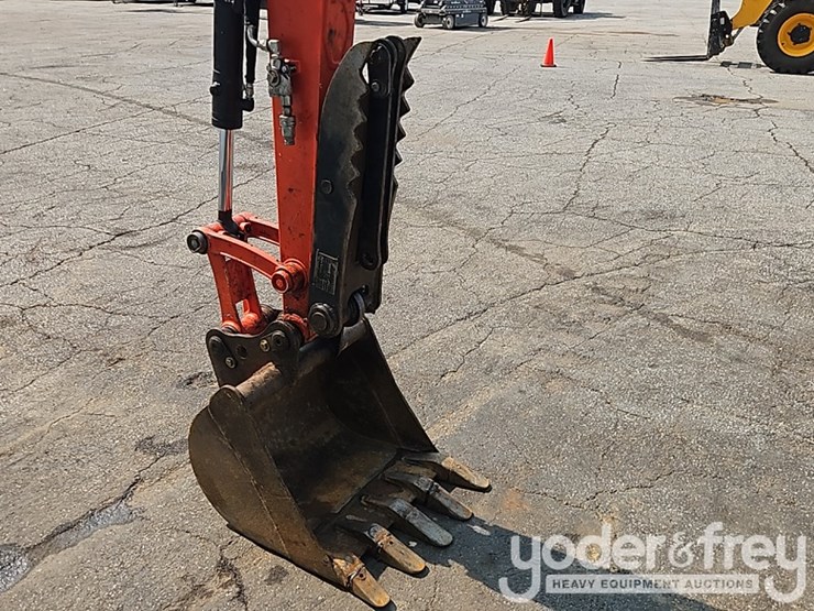 2025-kubota-u35-4-image-9