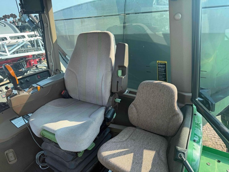 john-deere-4920-image-44