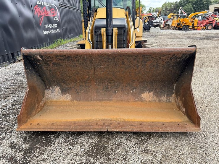 2018-caterpillar-440-image-8