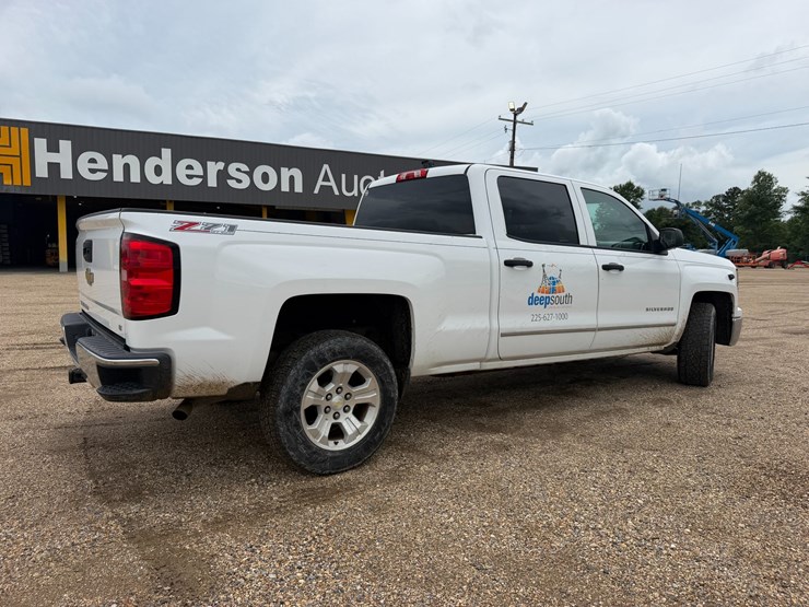 2014-chevrolet-1500-image-3