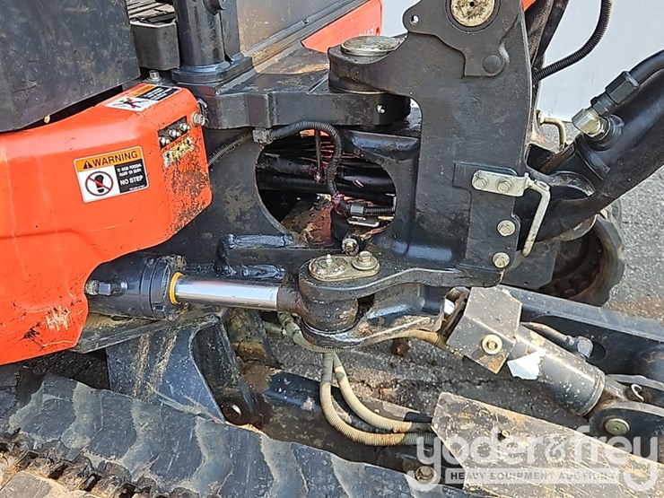 2024-kubota-kx033-4-image-21