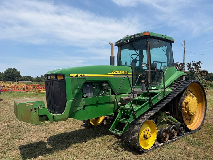 john-deere-8410t-image-1