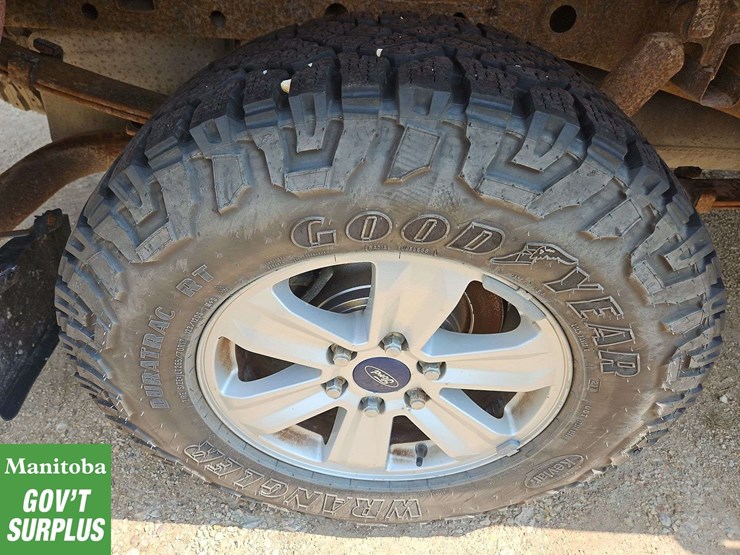 2017-ford-6.5-ft-image-13