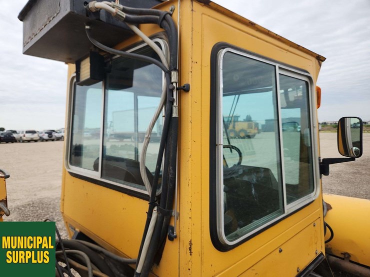 trackless-mt5t-image-51