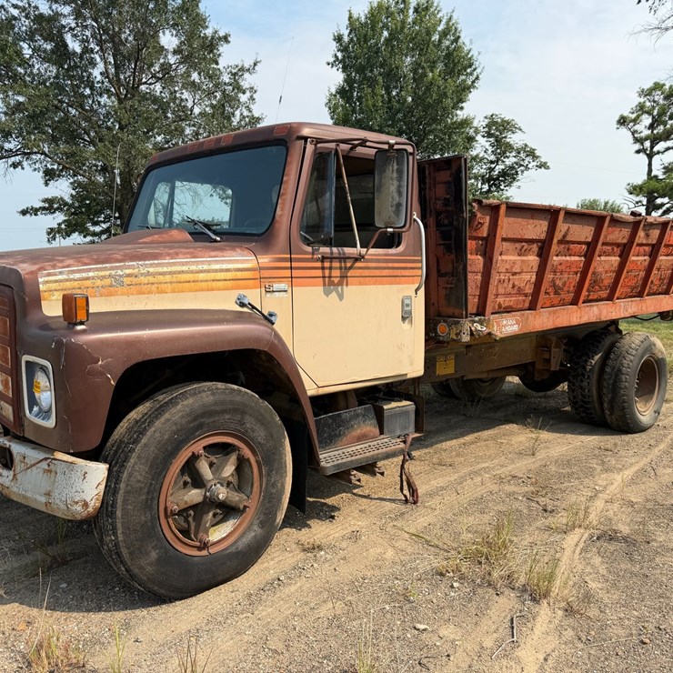1979 INTERNATIONAL 10
