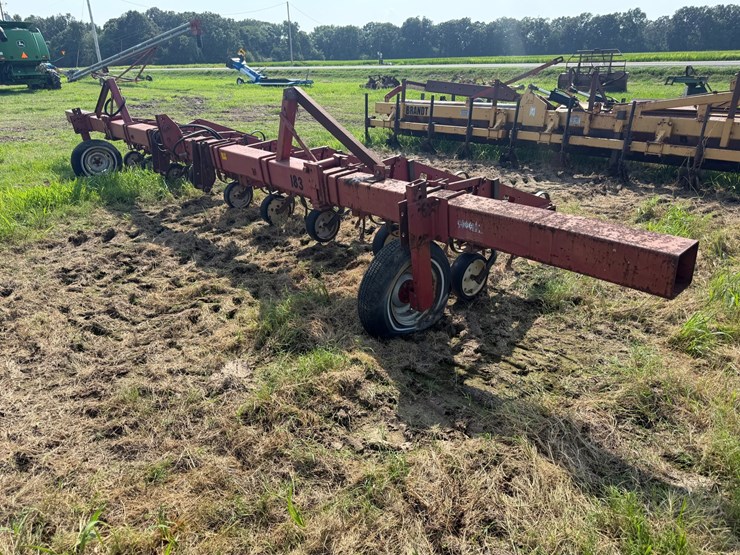 case-ih-183-image-1