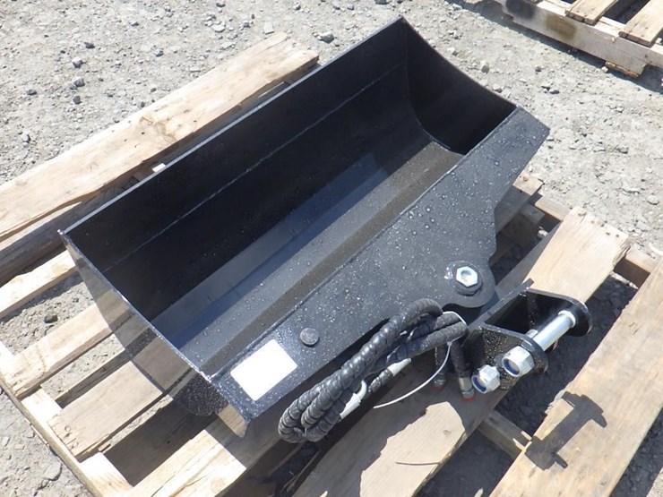 tpm-hydraulic-excavator-tilt-bucket-32"-image-2