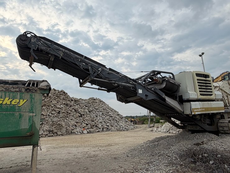 2012-metso-lokotrack-lt1213-tracked-impact-crusher-plant-image-14