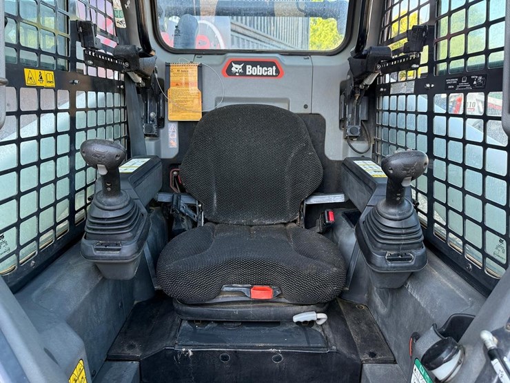 2021-bobcat-t64-image-20