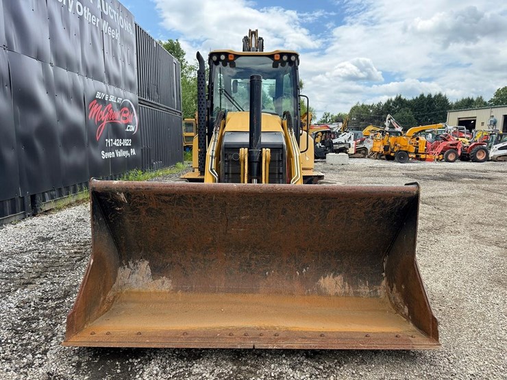 2018-caterpillar-440-image-6