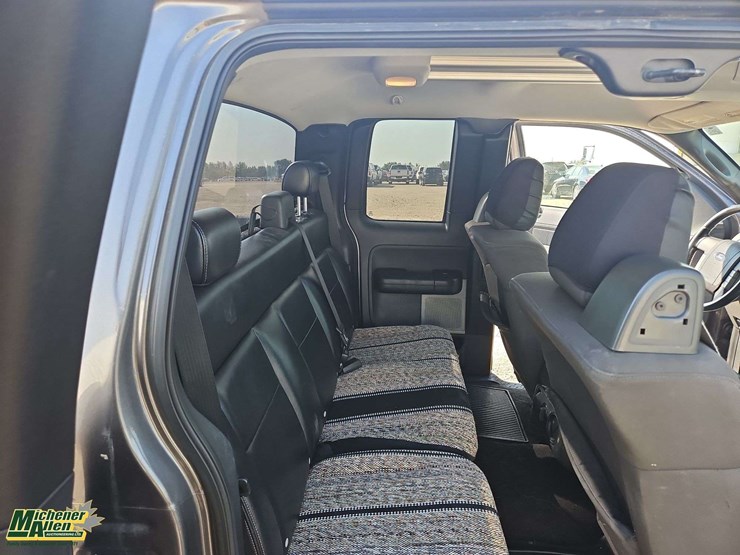 2004-ford-f150-image-16