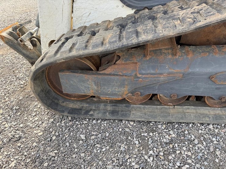 2020-bobcat-t76-image-17