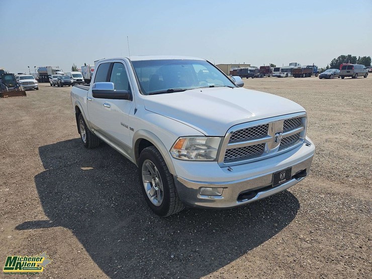 2010-dodge-ram-1500-image-30