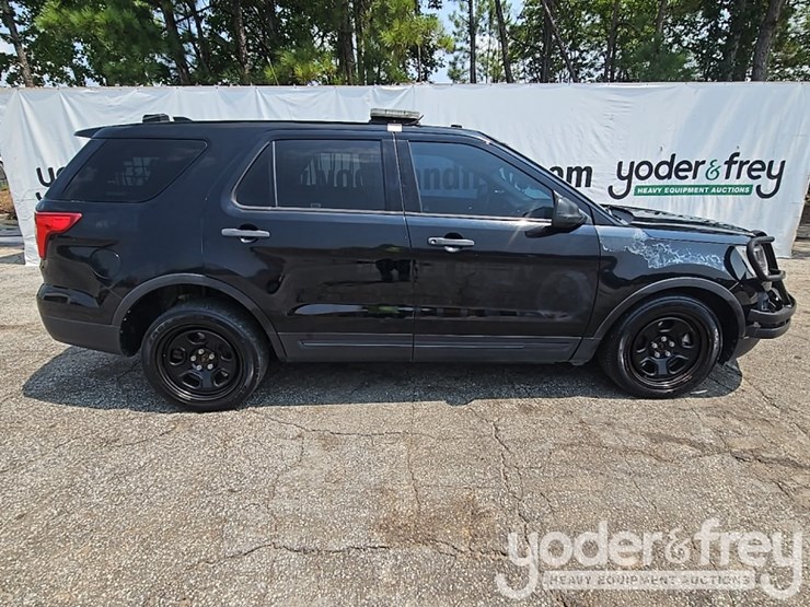 2017-ford-explorer-xlt-image-6