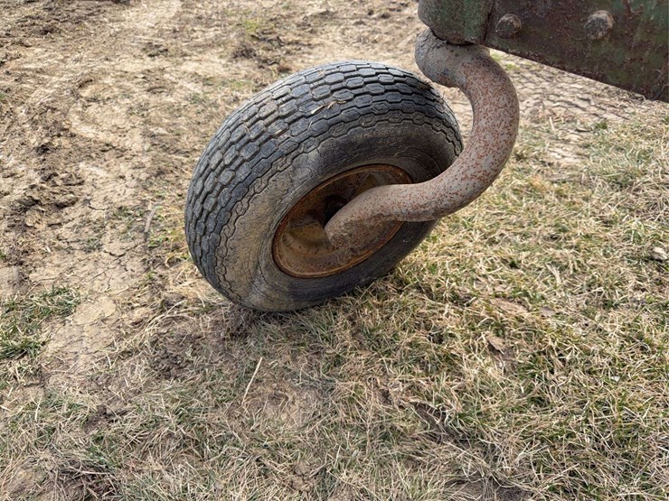 john-deere-no.8-image-13