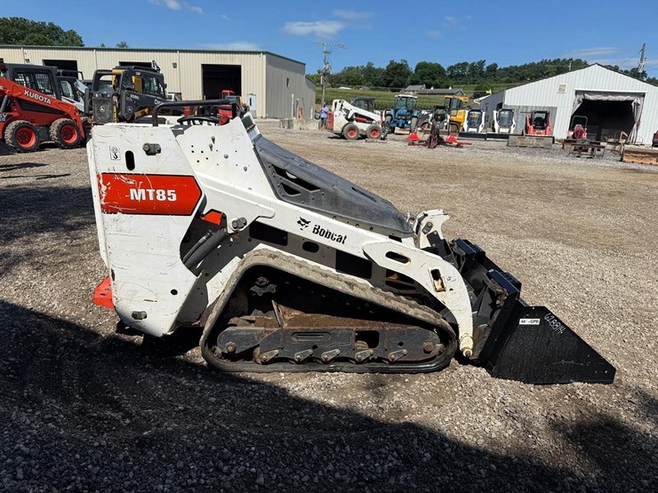 2020-bobcat-mt85-image-5