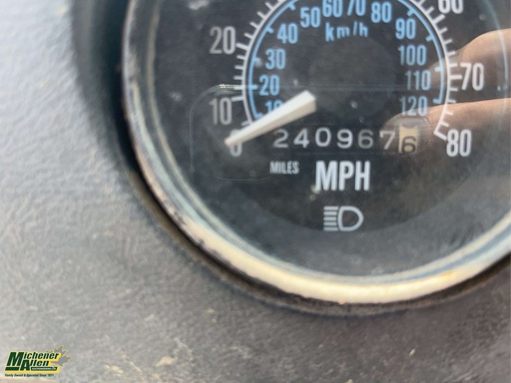 1989-mack-dm690s-image-23