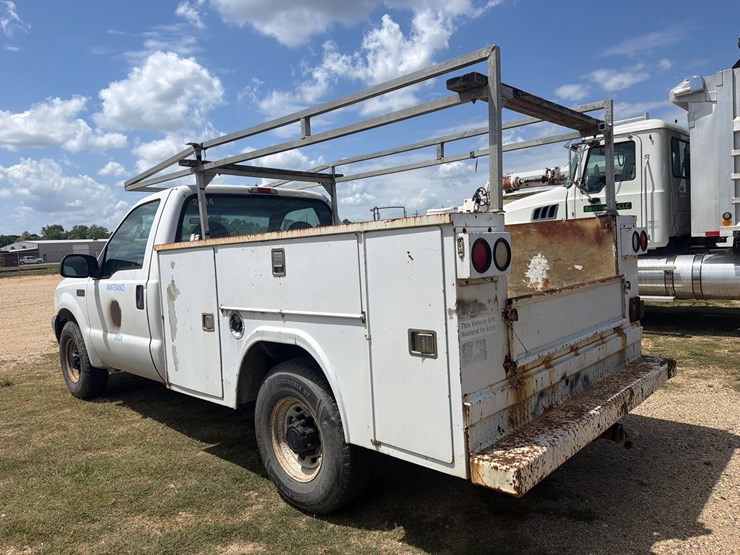 2004-ford-f250-image-4