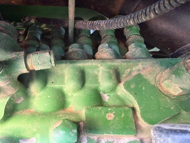 john-deere-8410t-image-63