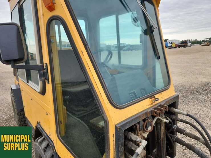 trackless-mt5t-image-56