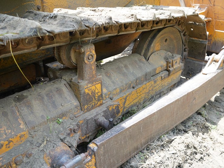 komatsu-d65e-6-image-20