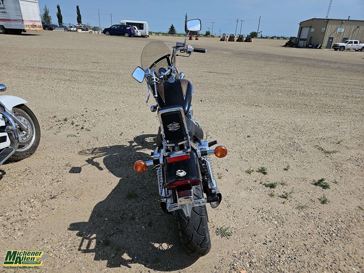 1996-suzuki-intruder-vs1400gl-image-5