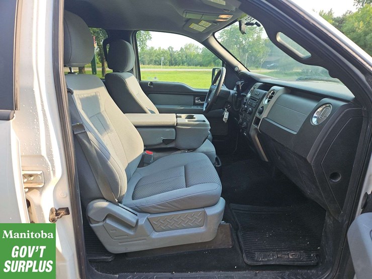 2012-ford-f150-xlt-image-25