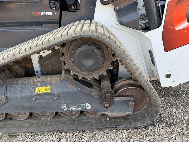 2023-bobcat-t86-image-19