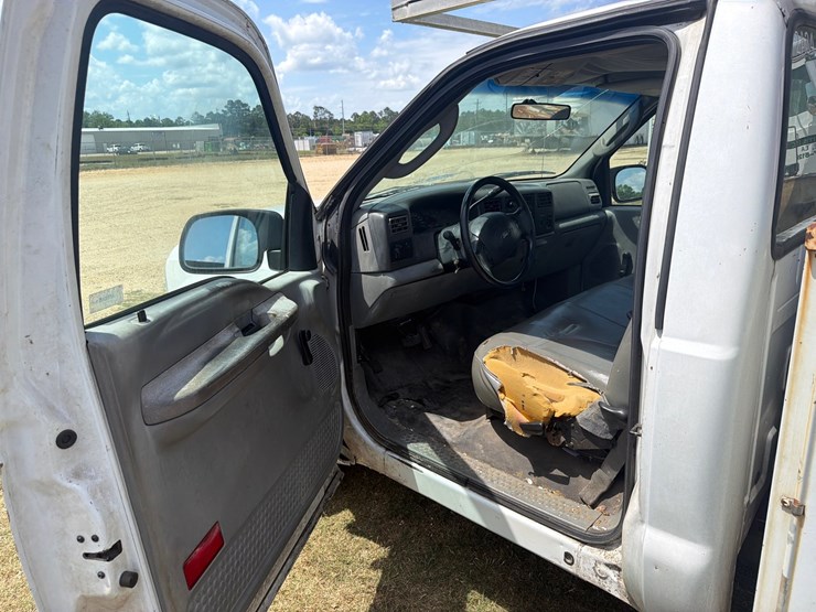 2004-ford-f250-image-7