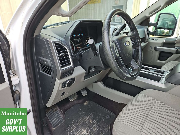 2015-ford-6.5-ft-image-14