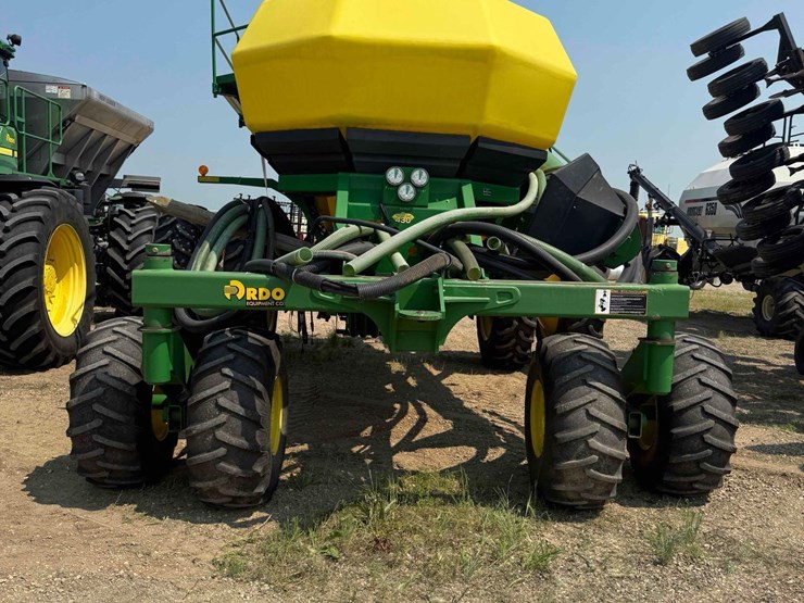 john-deere-1900-image-8