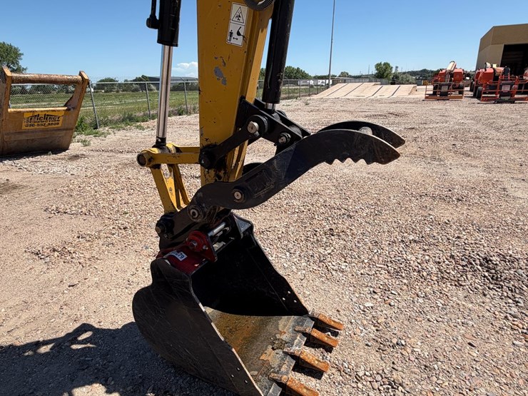 2014-caterpillar-308e2-cr-image-26