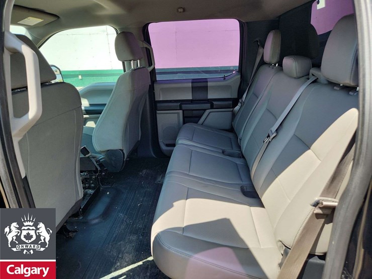 2016-ford-f150-image-16