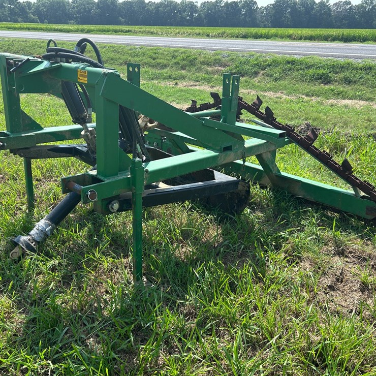#52688 • Levee Trencher INV#52688