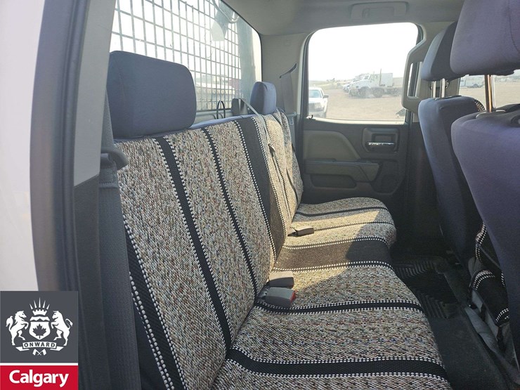 2015-gmc-sierra-2500hd-image-16