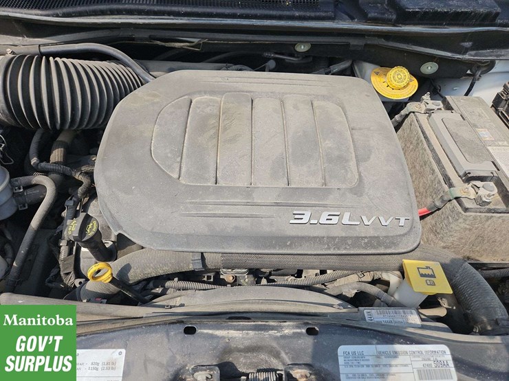2016-dodge-grand-caravan-sxt-image-32