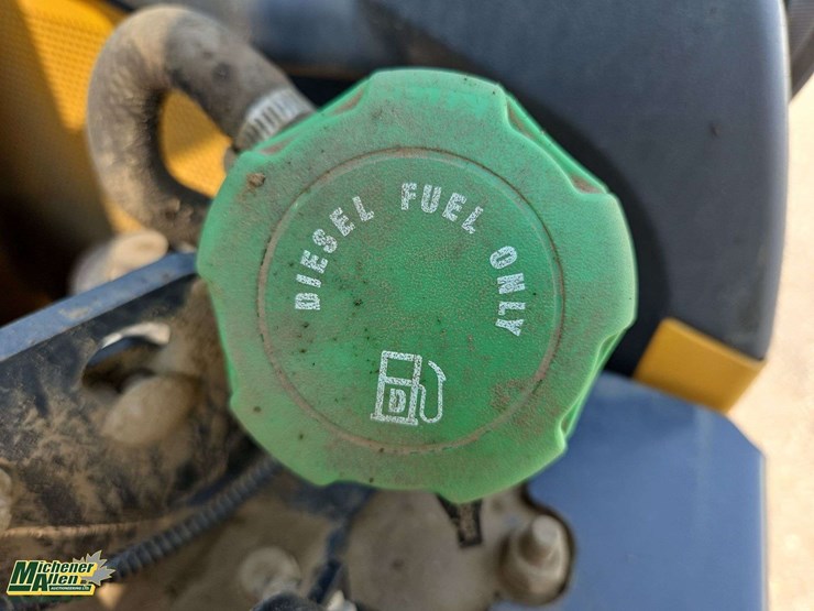 2024-deere-325g-image-16