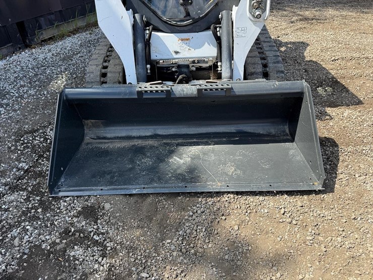 2018-bobcat-t590-image-9