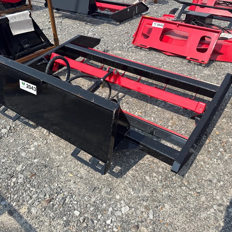 #2043 • Unused Future FR70 72" Skid Steer Flat Ripper INV#48898