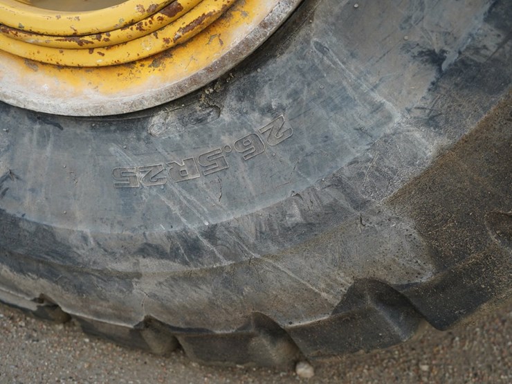 2012-komatsu-wa470-6-image-24