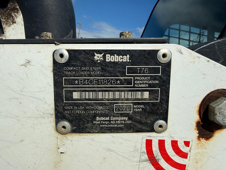 2020-bobcat-t76-image-26
