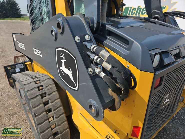 2024-deere-325g-image-35