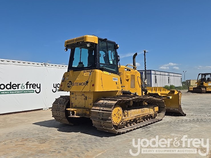 2020-caterpillar-d6k2-lgp-image-5