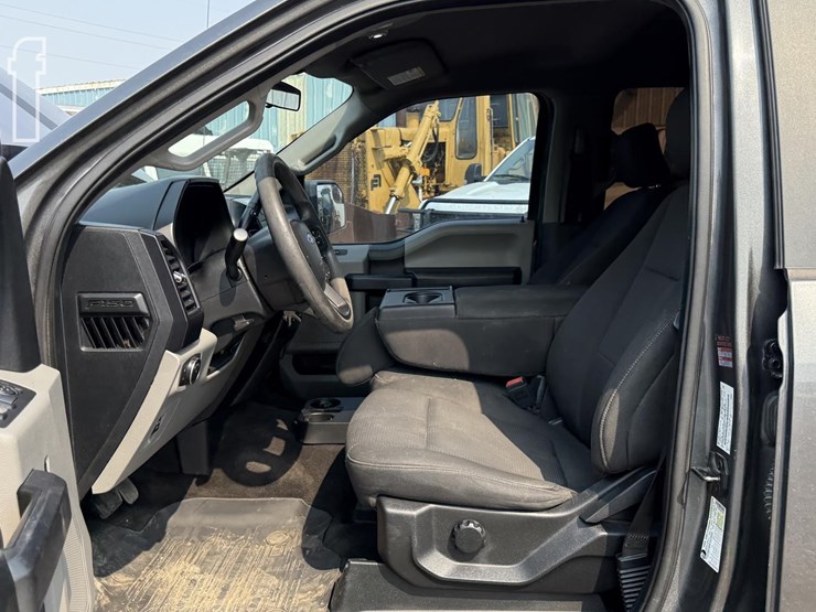2019-ford-f150-image-23