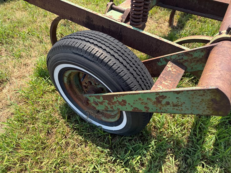 john-deere-100-image-8