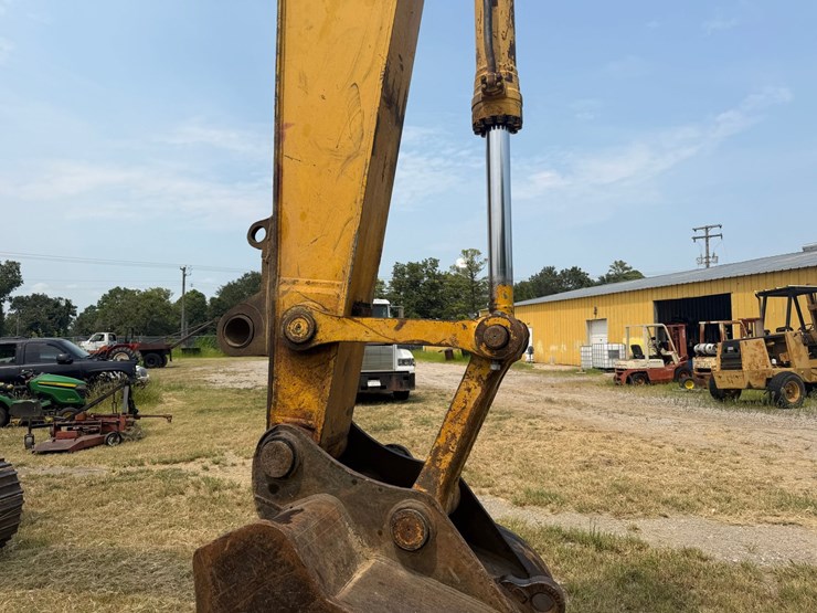 komatsu-pc200-image-41