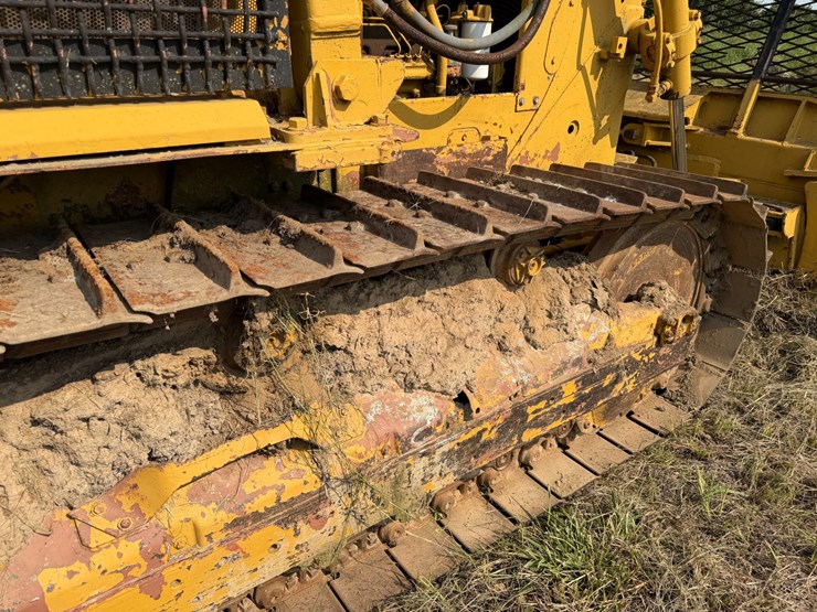 1985-caterpillar-d4e-image-15