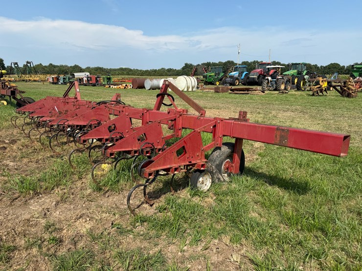 case-ih-183-image-3