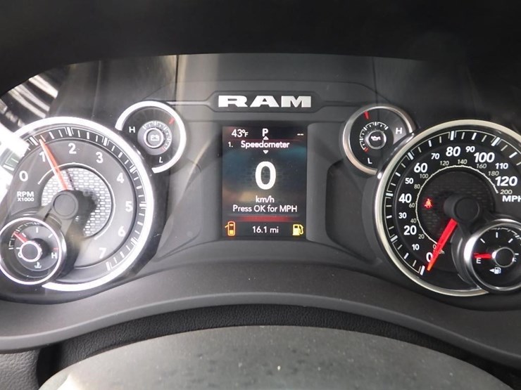 2024-dodge-ram-2500-image-40