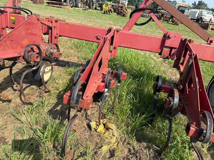 case-ih-183-image-17